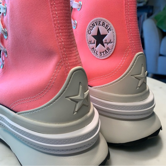 Converse Run Star Legacy CX High A05012C, Size 7.5, Electric Blush Pink - Picture 10 of 12